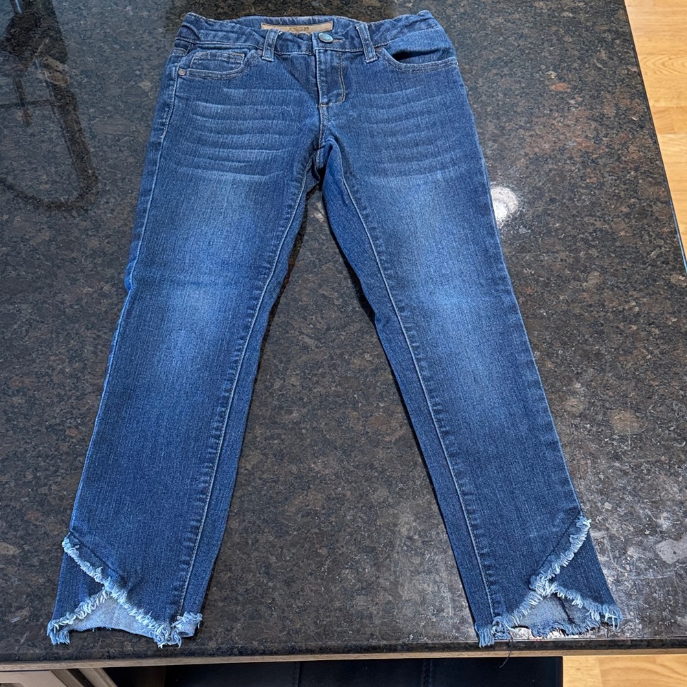 JOE’S JEANS Girls Size 8–Blue Frayed Hem Skinny Jeans